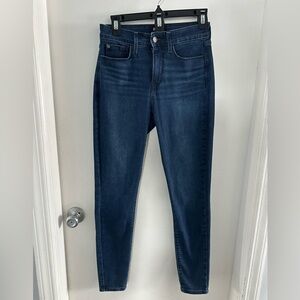 🌻 Levi's Denizen Dark Blue High Rise Skinny Jeans 🌻
